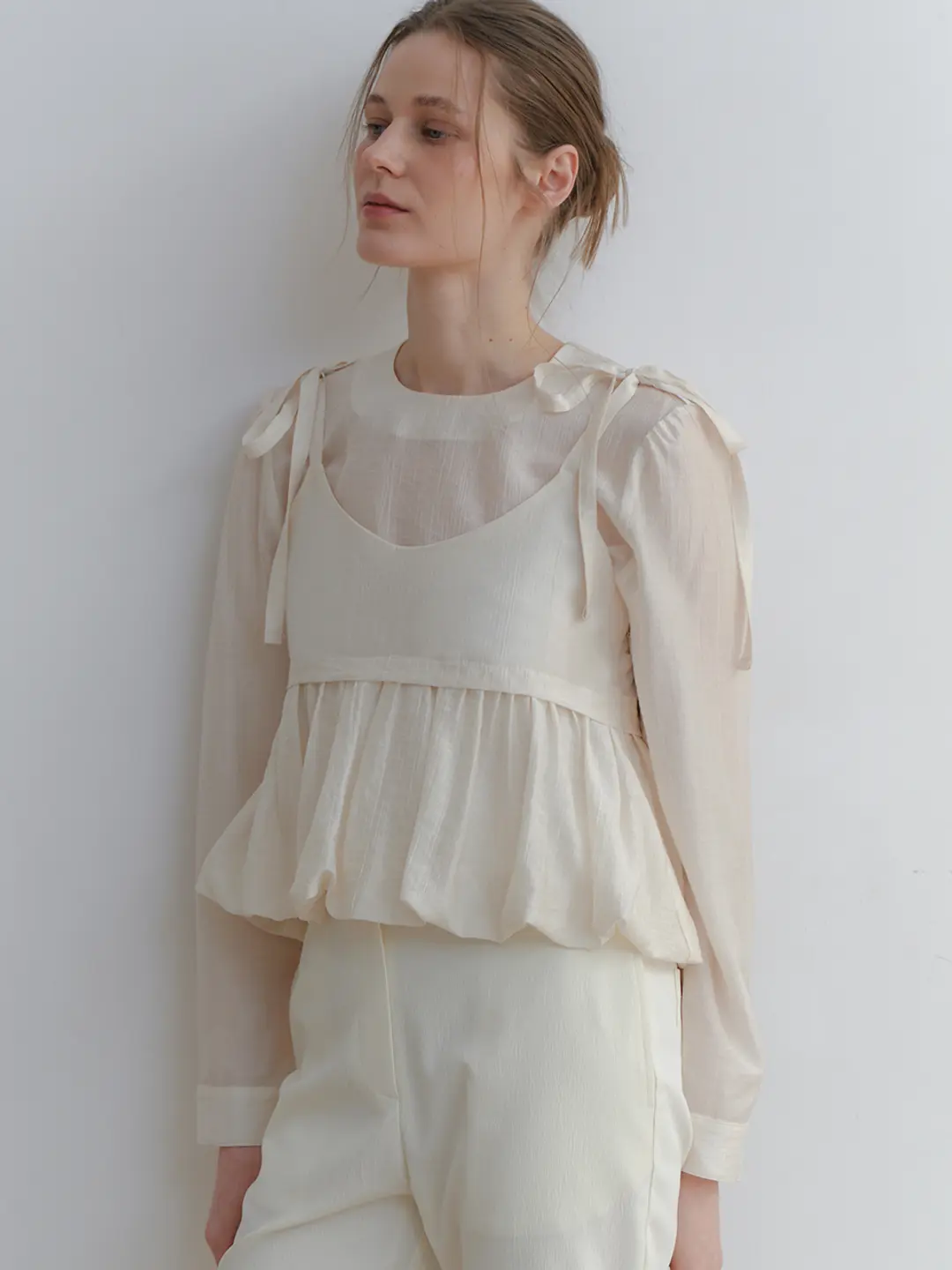 아워코모스 comos 1376 balloon bustier set-up blouse (cream) 상품 이미지 2