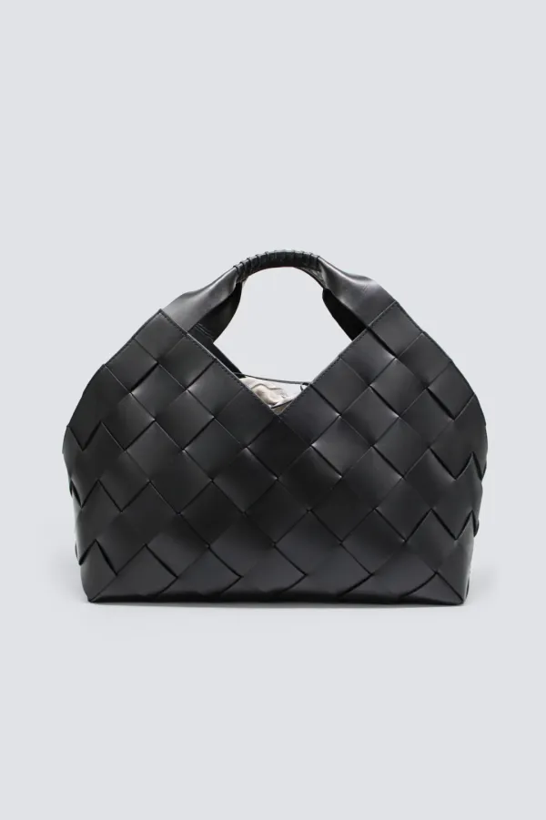 Castello Black