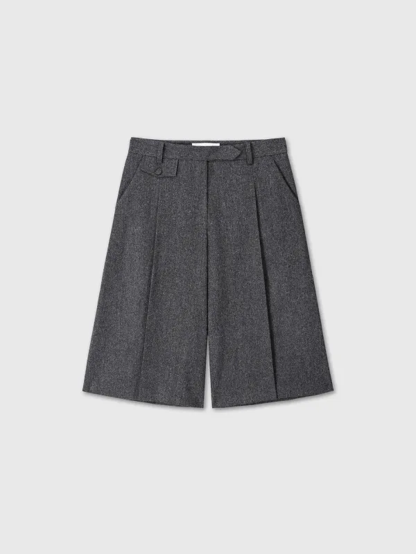 (W) WOOL SINGLE PLEAT BERMUDA TROUSERS_ DARK GREY