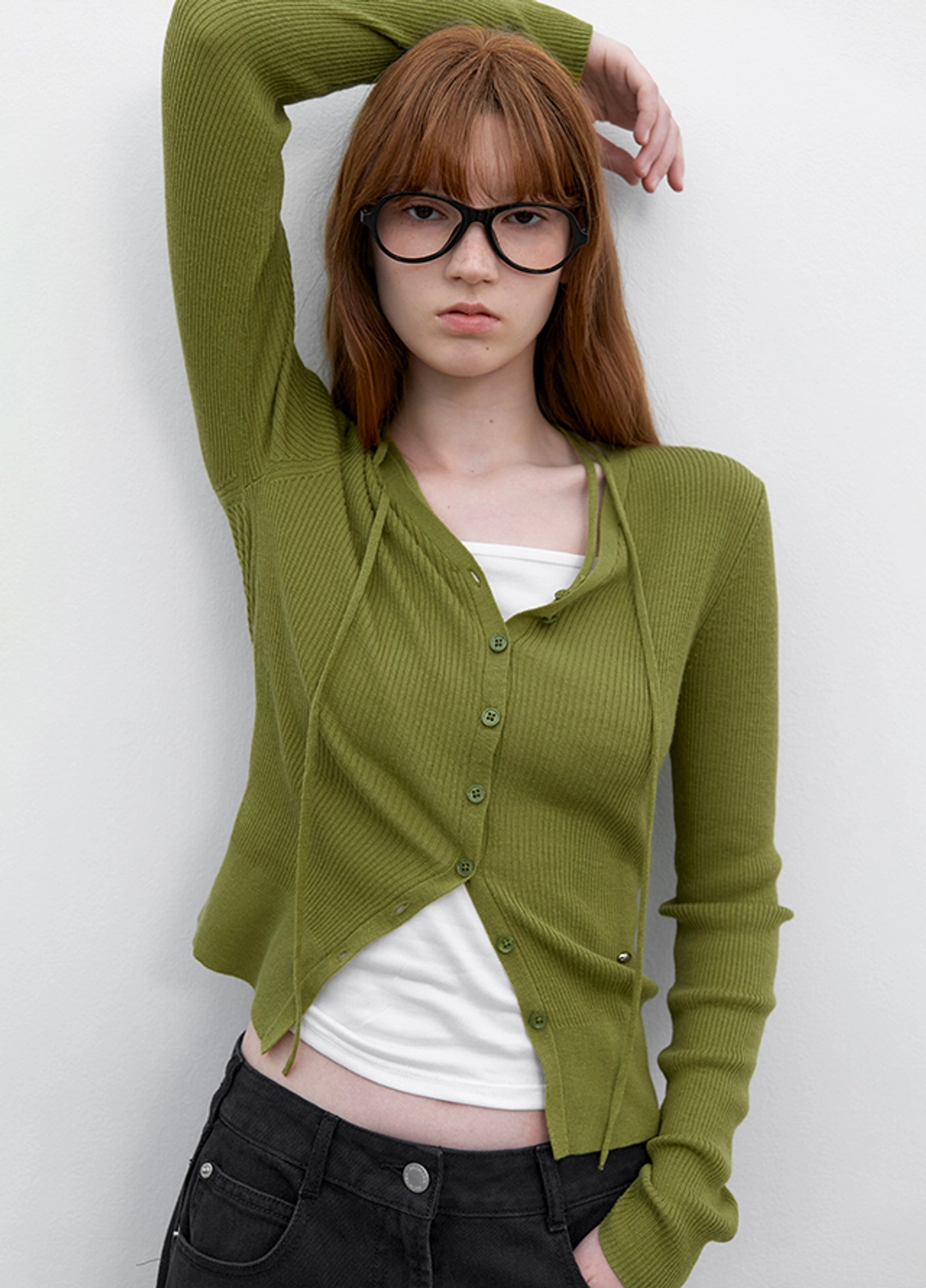 아뜰리에 나인 (Z-CD-2272)MULTI USED STRING V-NECK SLIM CARDIGAN 상품 이미지 2