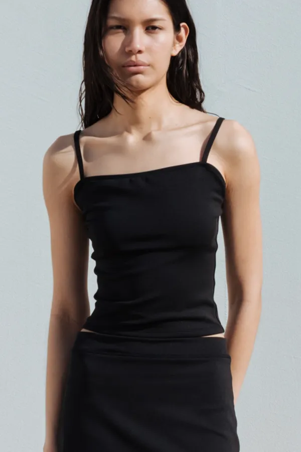 Plain Sleeveless Swim Top (Black)