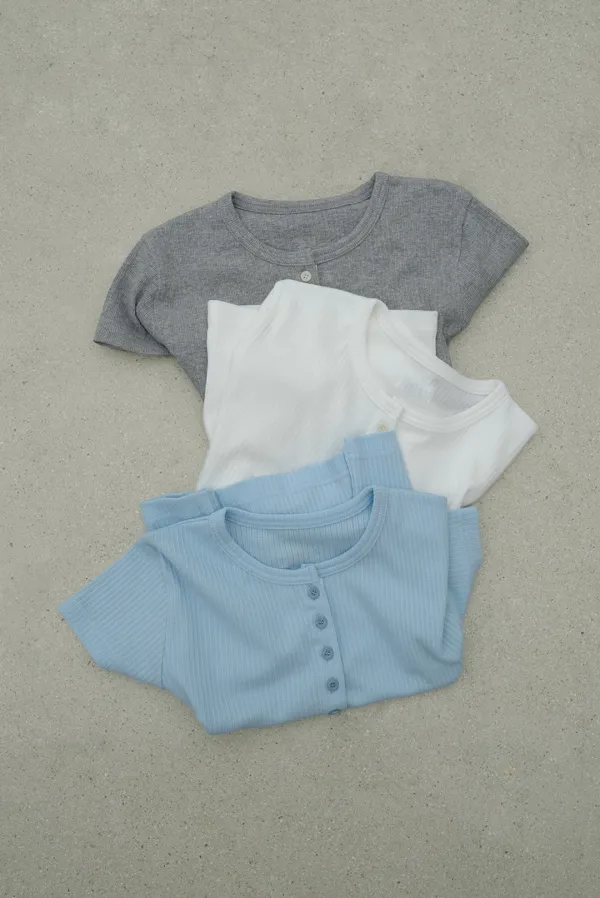 [2PACK] baker button tee