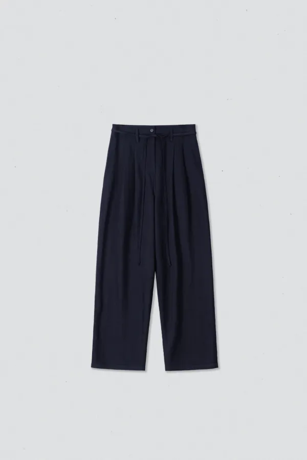 39181_Tuck tailored trousers
