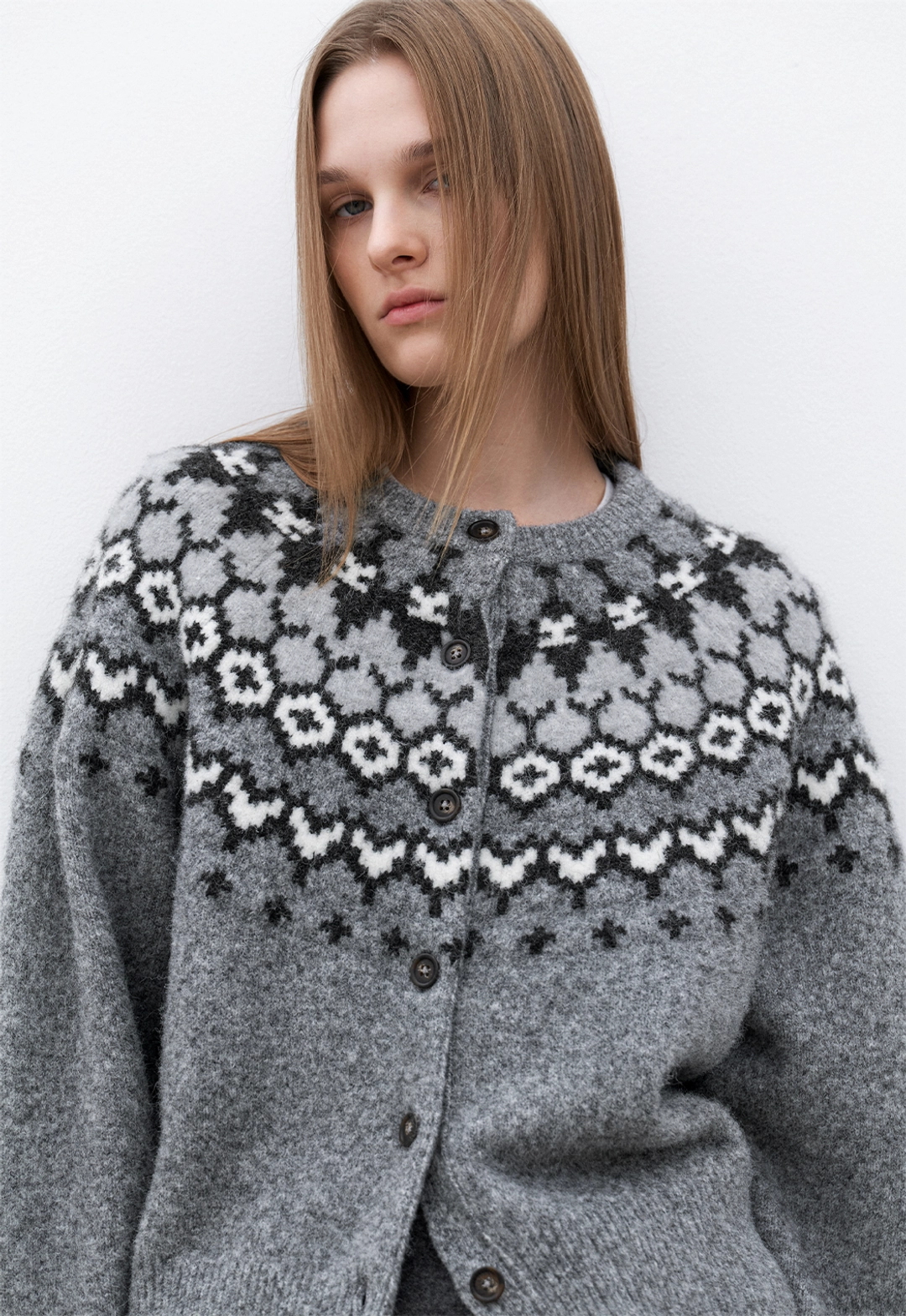 아뜰리에 나인 (CD-2240)HARRIS NORDIC PATTERN CARDIGAN 상품 이미지 3