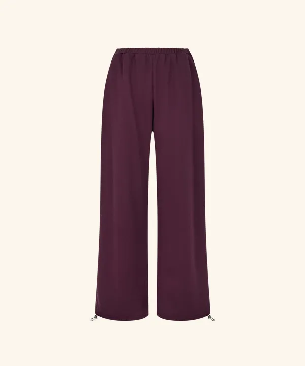 [10/16 순차배송] Letters Muse Wide-Leg Sweatpants (Plum)
