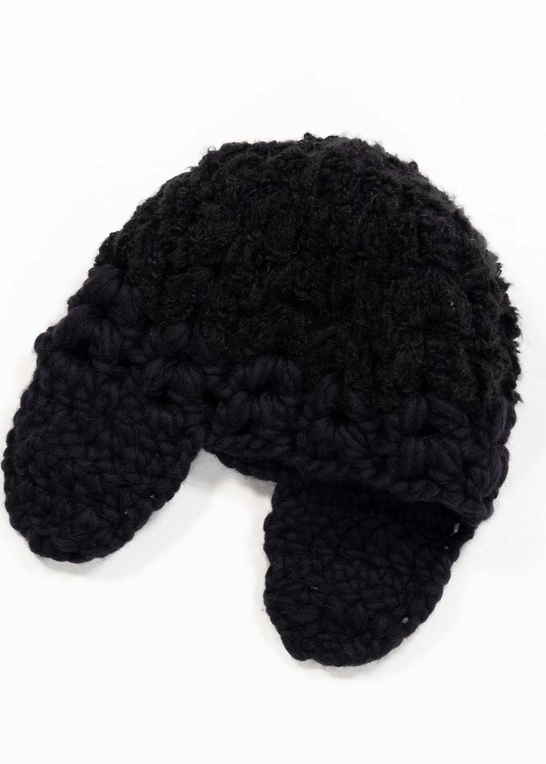 생긴 WOOL MIX HANDMADE CROCHET BEANIE - BLACK 상품 이미지 3