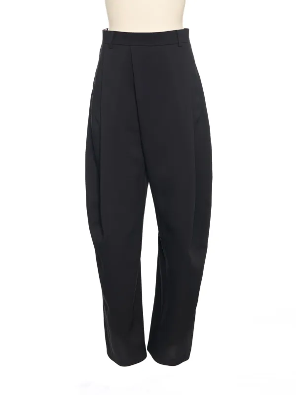 PF25 BLACK TAPERED TUCK PANTS