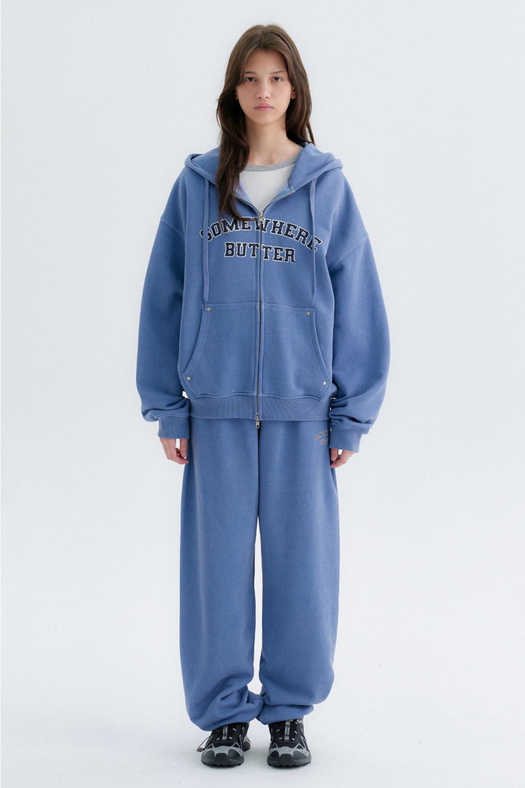 썸웨어버터 [Preview] Pigment Ford Sweat Jogger Pants - Blue 상품 이미지 1