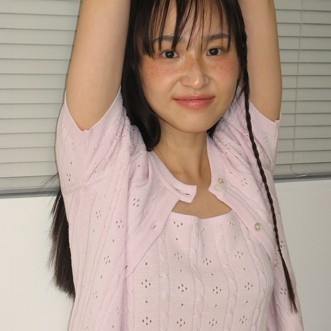 론론 EYELET BUTTON KNIT CARDIGAN SOFT PURPLE 상품 이미지 2