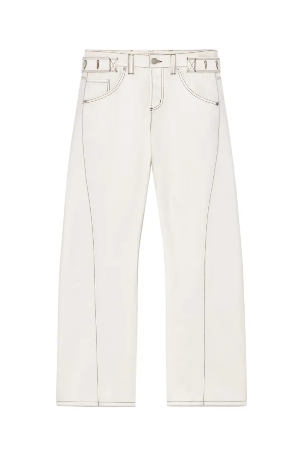 WAIST BUCKLE CURVED TWILL DENIM PANTS IN WHITE