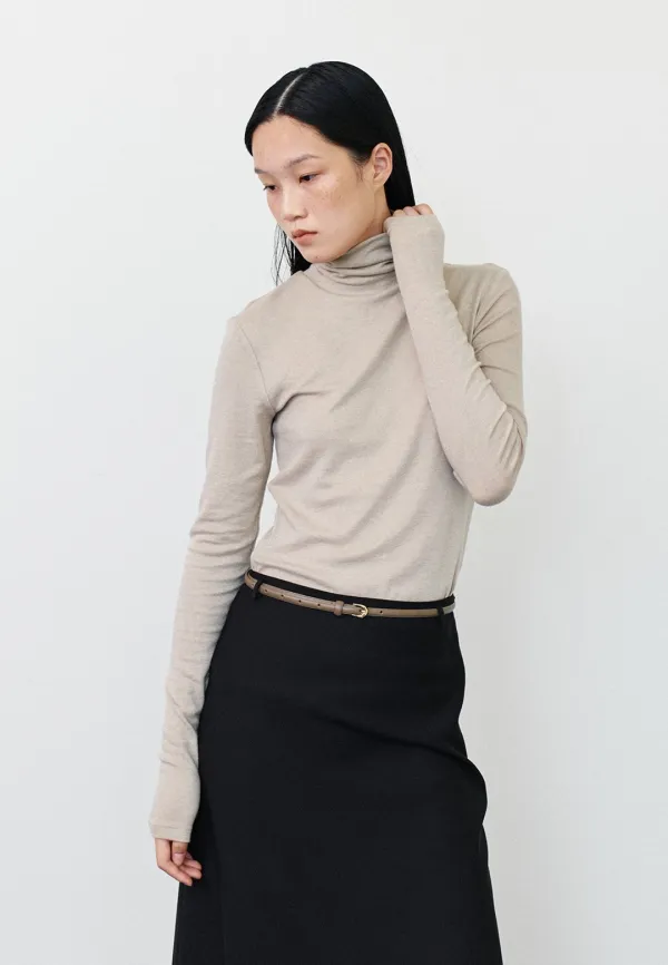 WOOL TENCEL TURTLE NECK T-SHIRTS - BEIGE