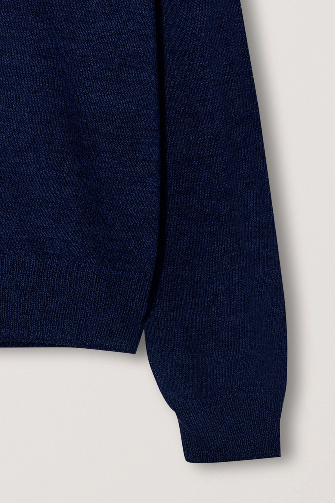 던스트 UNISEX V-NECK STRIPED SWEATER NAVY_UDSW6B124N2 상품 이미지 3