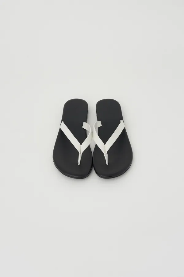 [Exclusive] Leather Flip Flop