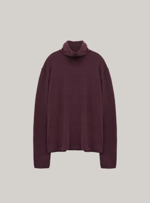 Loose Turtleneck T-shirt (soft plum)