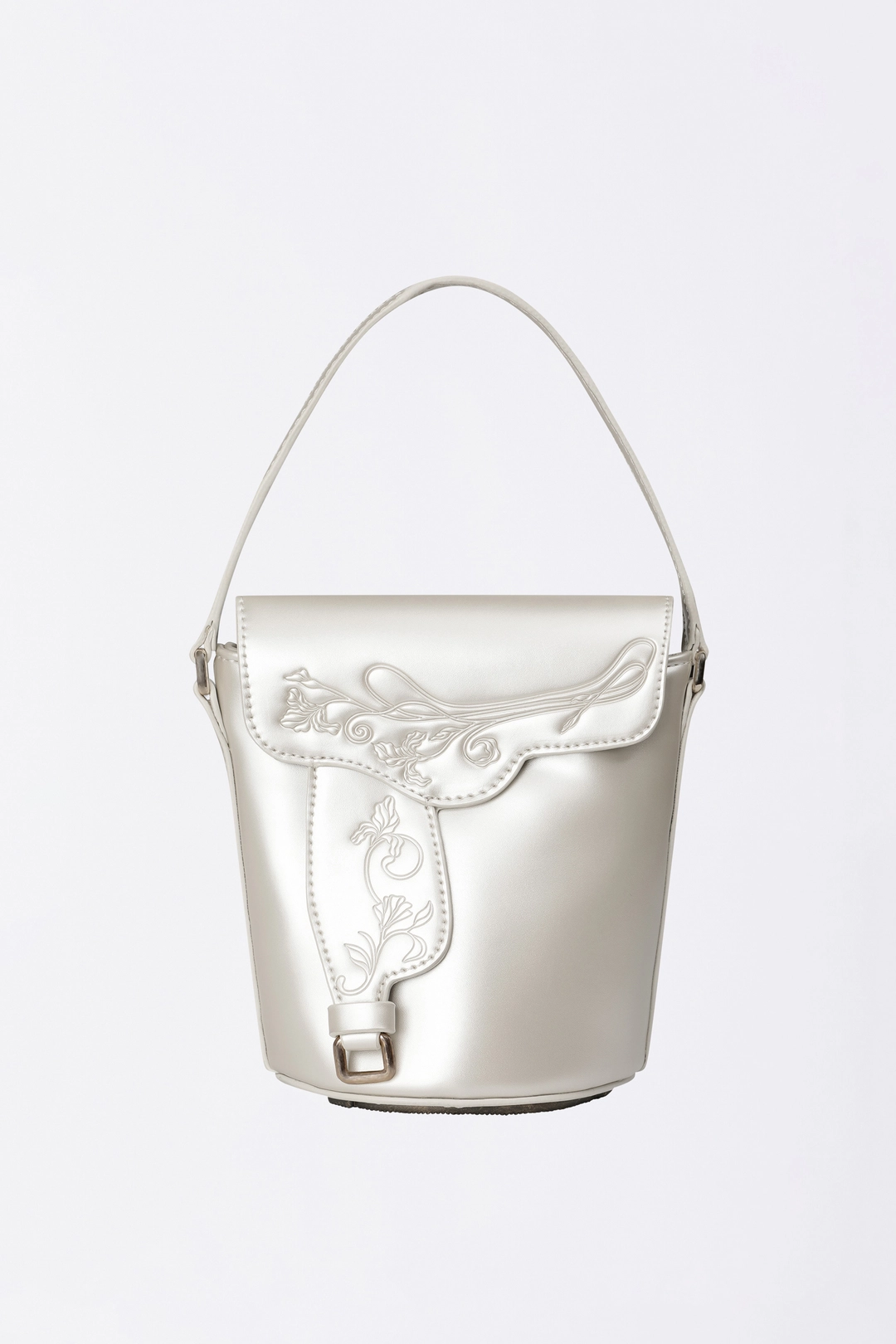 스컬프터 Saddle Bucket Bag Light Silver 상품 이미지 1