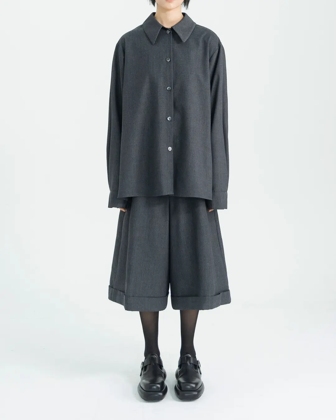 유노이아 mild wool bermuda pants 상품 이미지 2