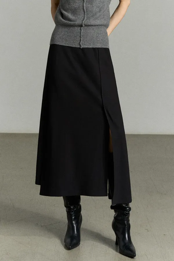 CREPE SIDE SLIT SKIRT