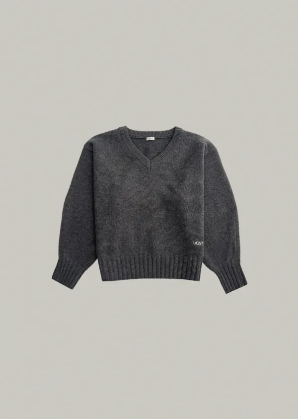 ugst v-neck sweater