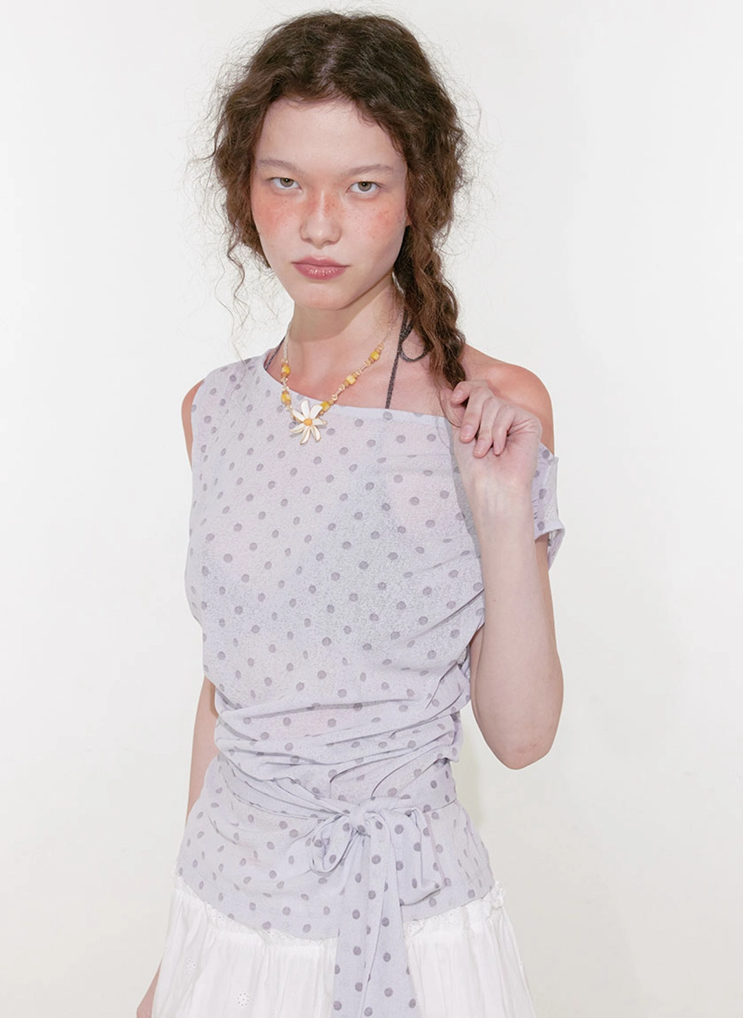 루루서울 [3차] Dot Off Shoulder Top (Light Gray) 상품 이미지 2