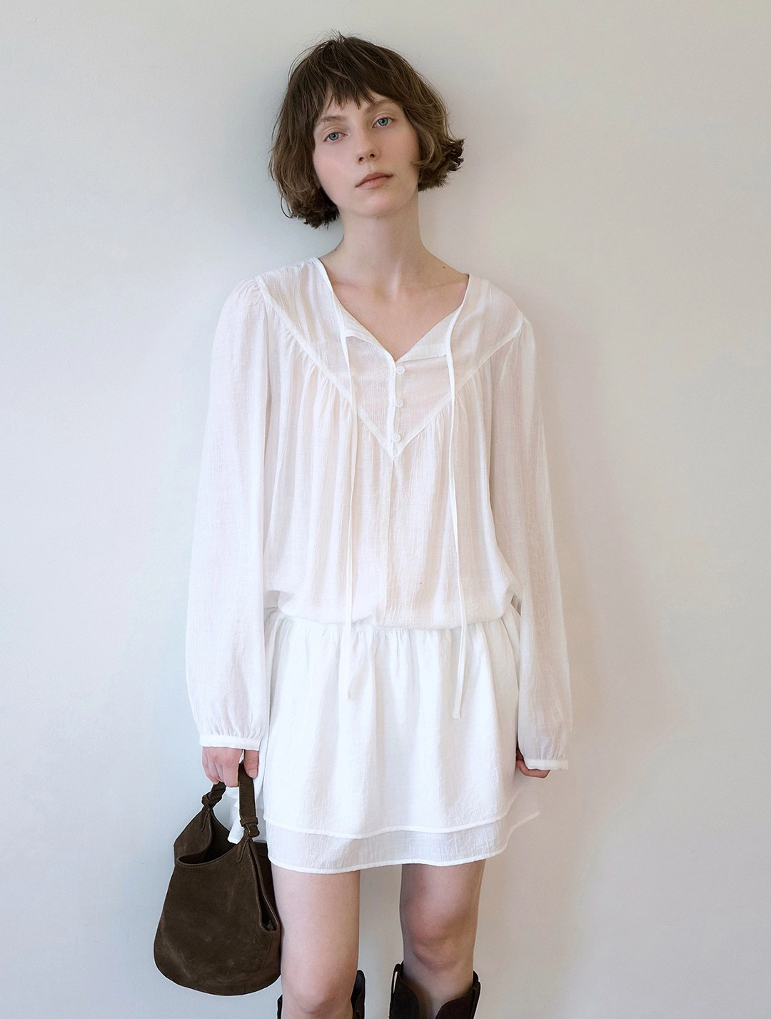 로에일 Button strap tiered mini dress_Ivory 상품 이미지 1