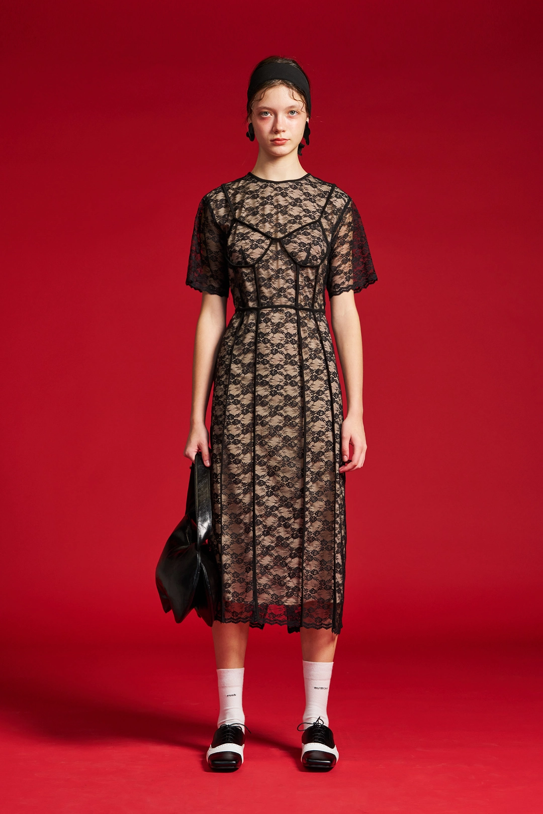 푸쉬버튼 SS26 BLACK SHEER LACE CORSET-LINE DRESS 상품 이미지 2