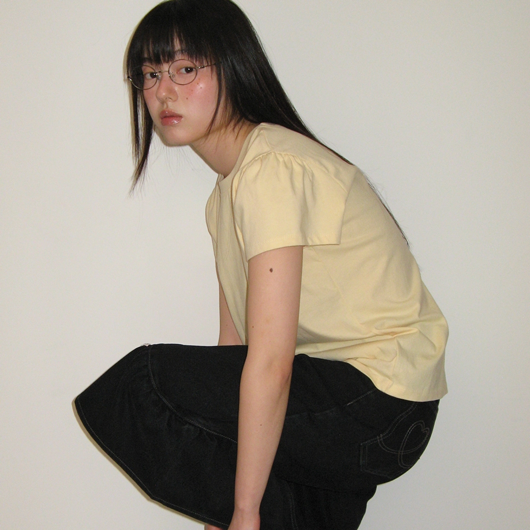 론론 PUFF SHIRRING SHORT SLEEVE T SHIRT SOFT YELLOW 상품 이미지 1
