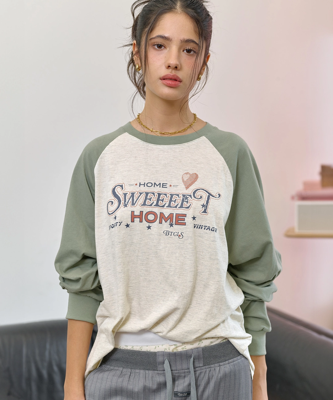 비터셀즈 Cardio Raglan Long Sleeve-Khaki 상품 이미지 2