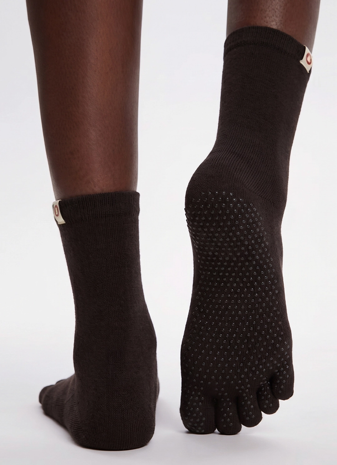 부디무드라 BM middle toe socks (Unisex)_Coffee Bean 상품 이미지 1