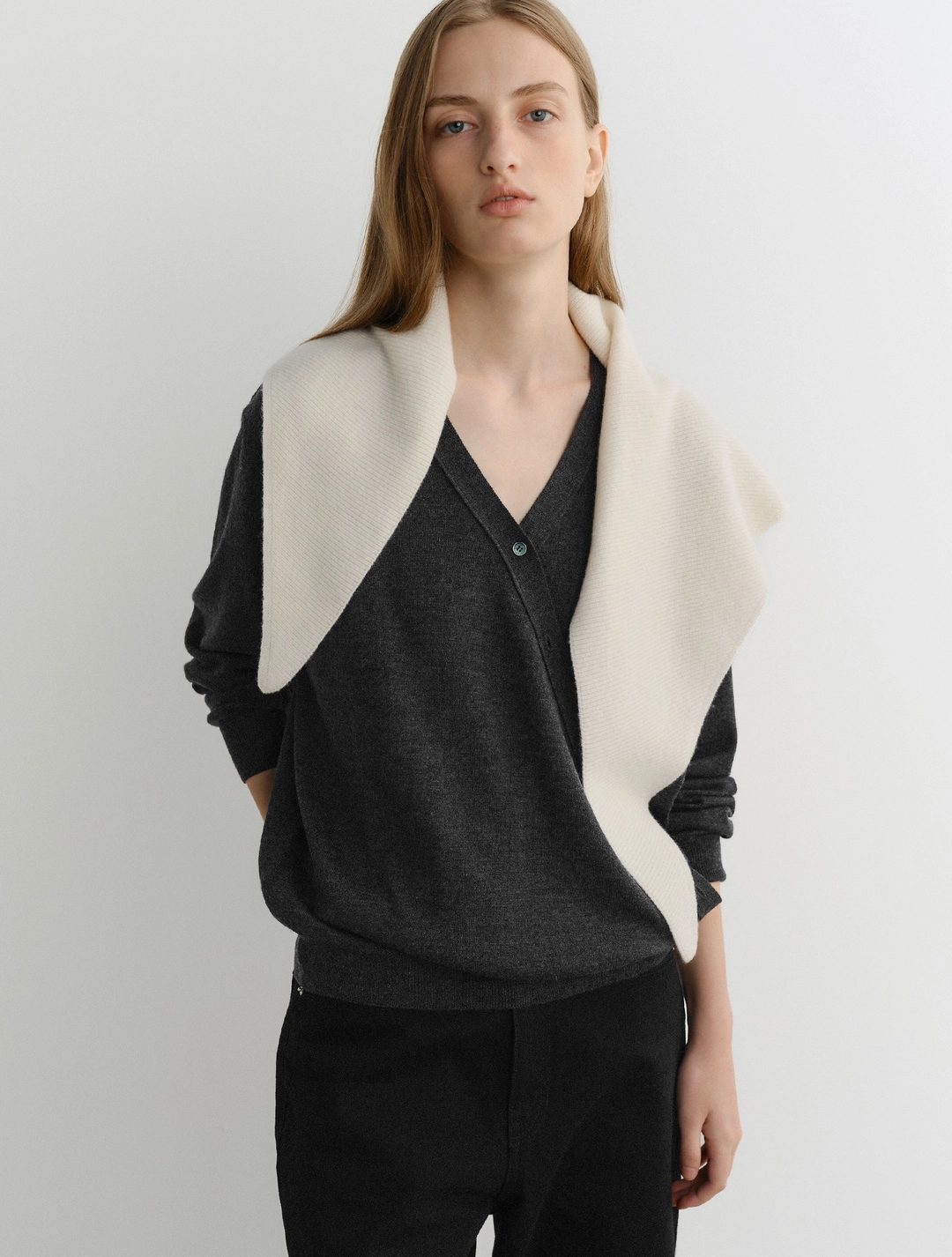 이아 Roy Cashmere Knit Scarf (Ivory) 상품 이미지 1