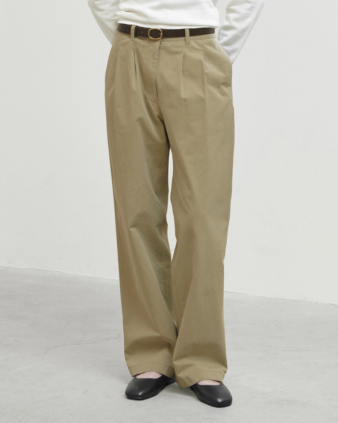 브라운야드 W Washed Two Tuck Pants, Beige 상품 이미지 2