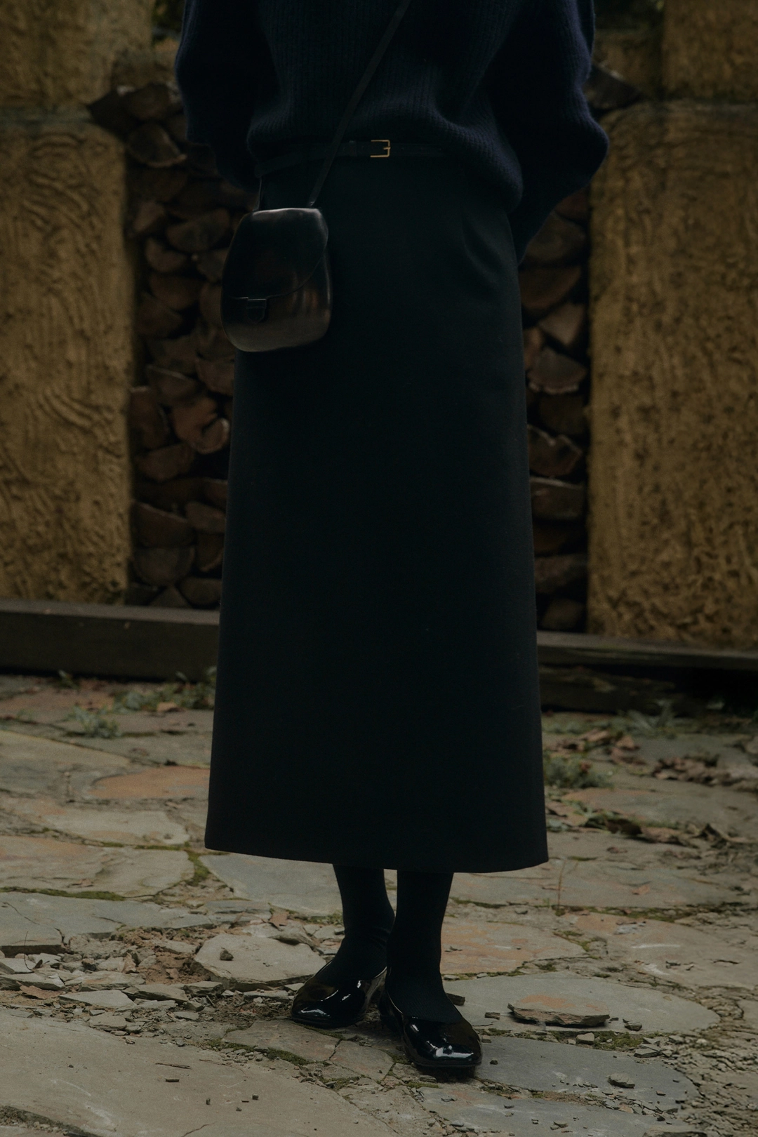 세이지먼트 SERENE WOOL MAXI H-LINE SKIRT (BELT SET)_BLACK  Sold Out 상품 이미지 2