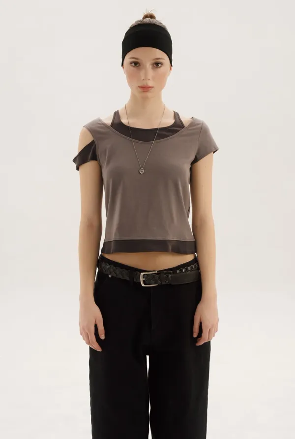 Slit layered top