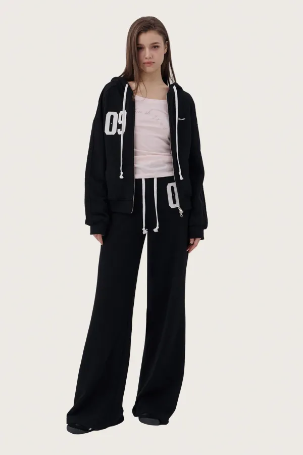 09 Numbering straight pants, Black
