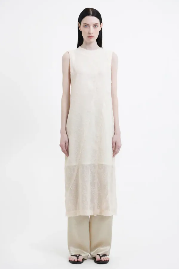 Row–Edge Dress
