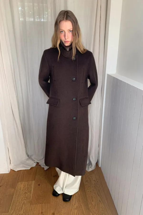 Manong Coat / Brown