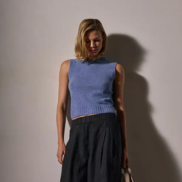 Soft Featherweight Cashmere Vest - Blue Sky