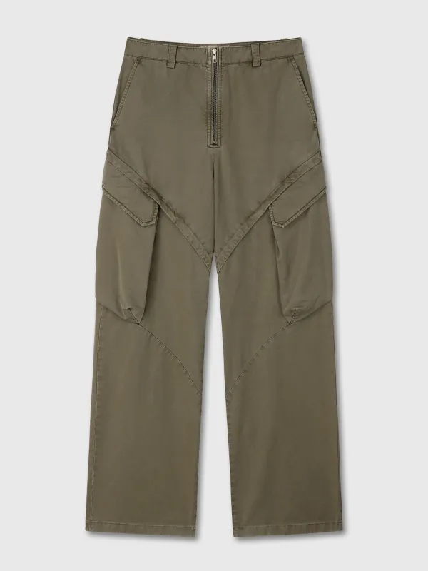 GARMENT-DYED GABARDINE WIDE CARGO PANTS_ OLIVE