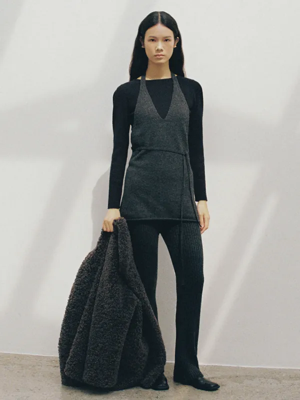 [이코코,여울 착용] WOOL HALTER KNIT TOP_2COLOR