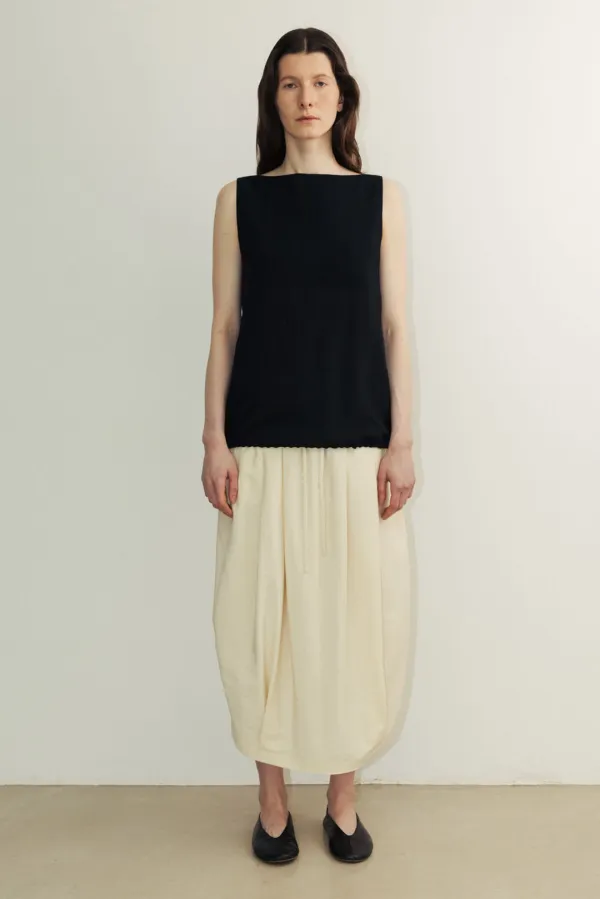 Rayon curved volume Skirt _light beige