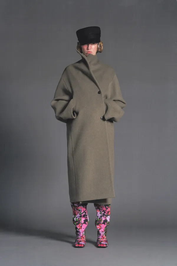 PF26 KHAKI LOOSE FIT LONG COAT
