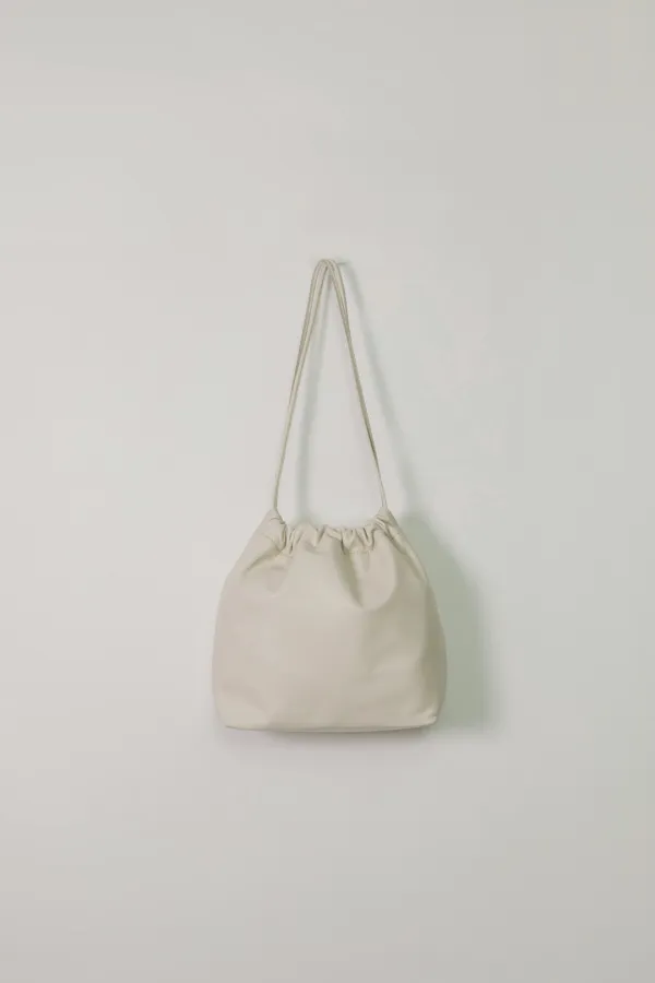 [당일출고] JOY COW LEATHER BAG_IVORY
