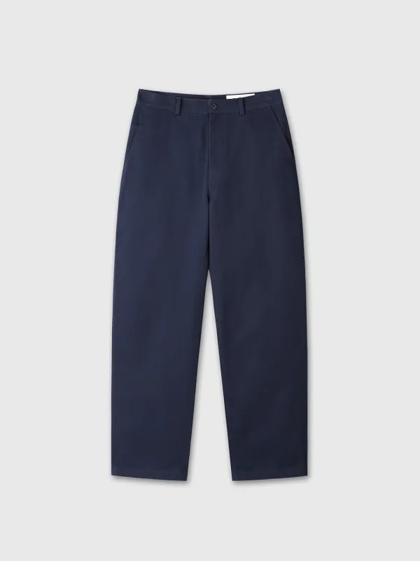 (W) CURVED COTTON CHINO PANTS_ NAVY