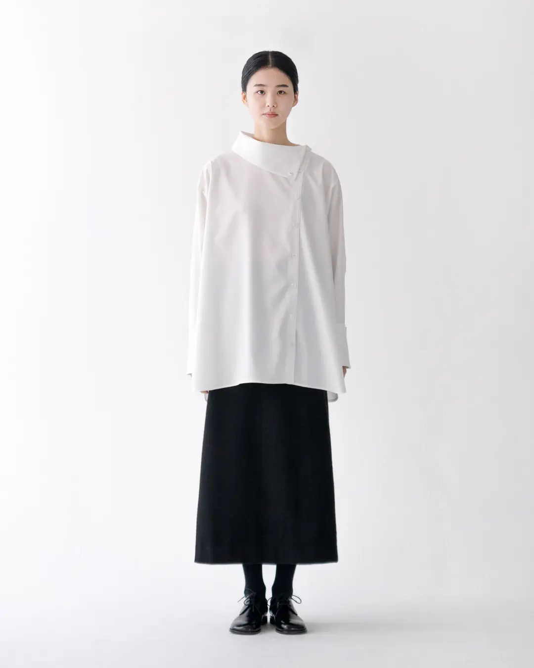 유노이아 sideway collar shirt 상품 이미지 2