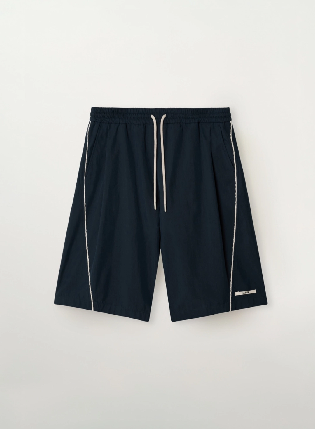 세터 Side Tuck Curved Bermuda Pants - Navy 상품 이미지 1