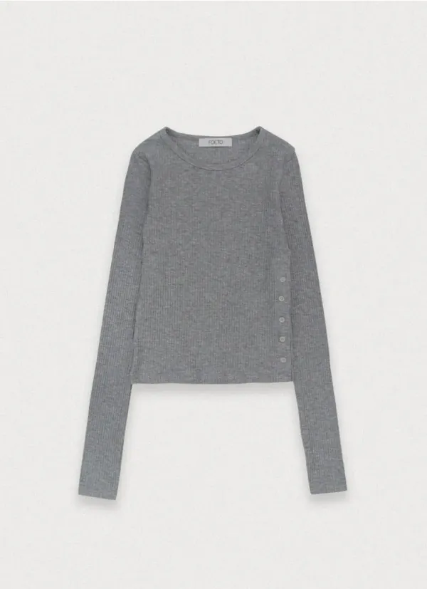 KNITTING BUTTON TEE - GREY