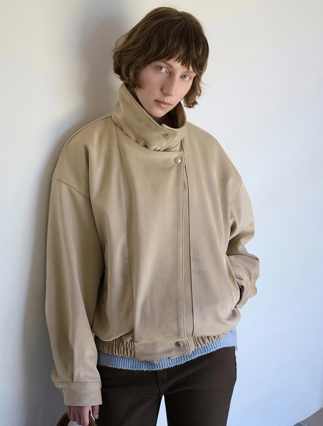 로에일 High neck suede jacket_Beige 상품 이미지 1