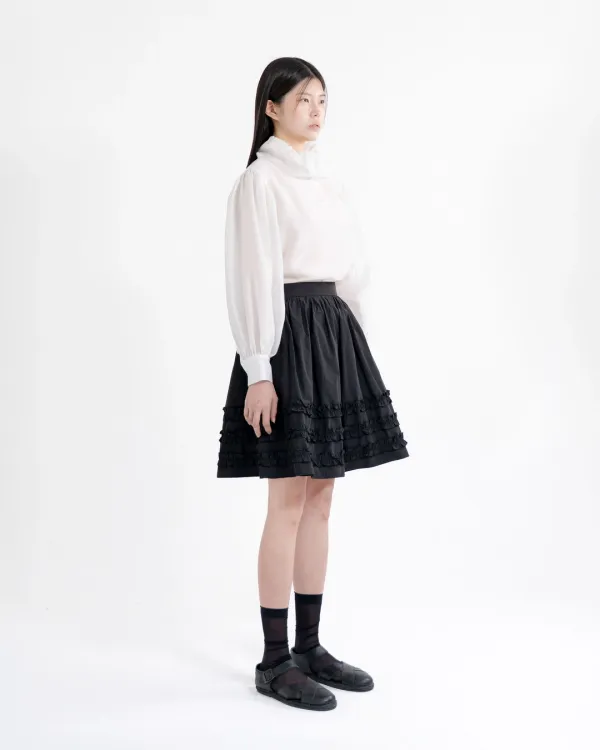 off neck charming blouse (open, 단독 주문 시 선발송)