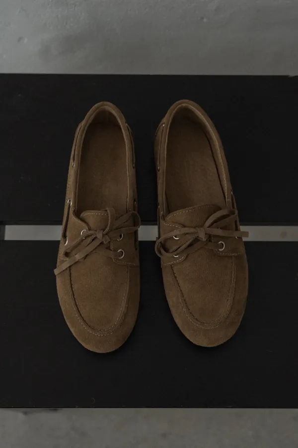 LACE UP SUEDE LOAFER_KHAKI BEIGE