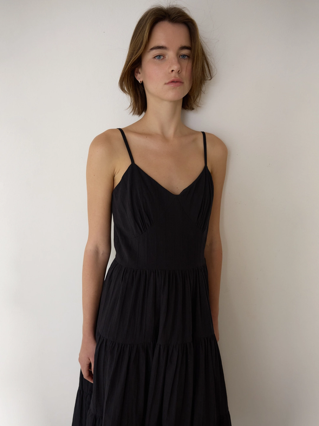 어몽 A CAN CAN SLEEVELESS DRESS_BLACK 상품 이미지 1