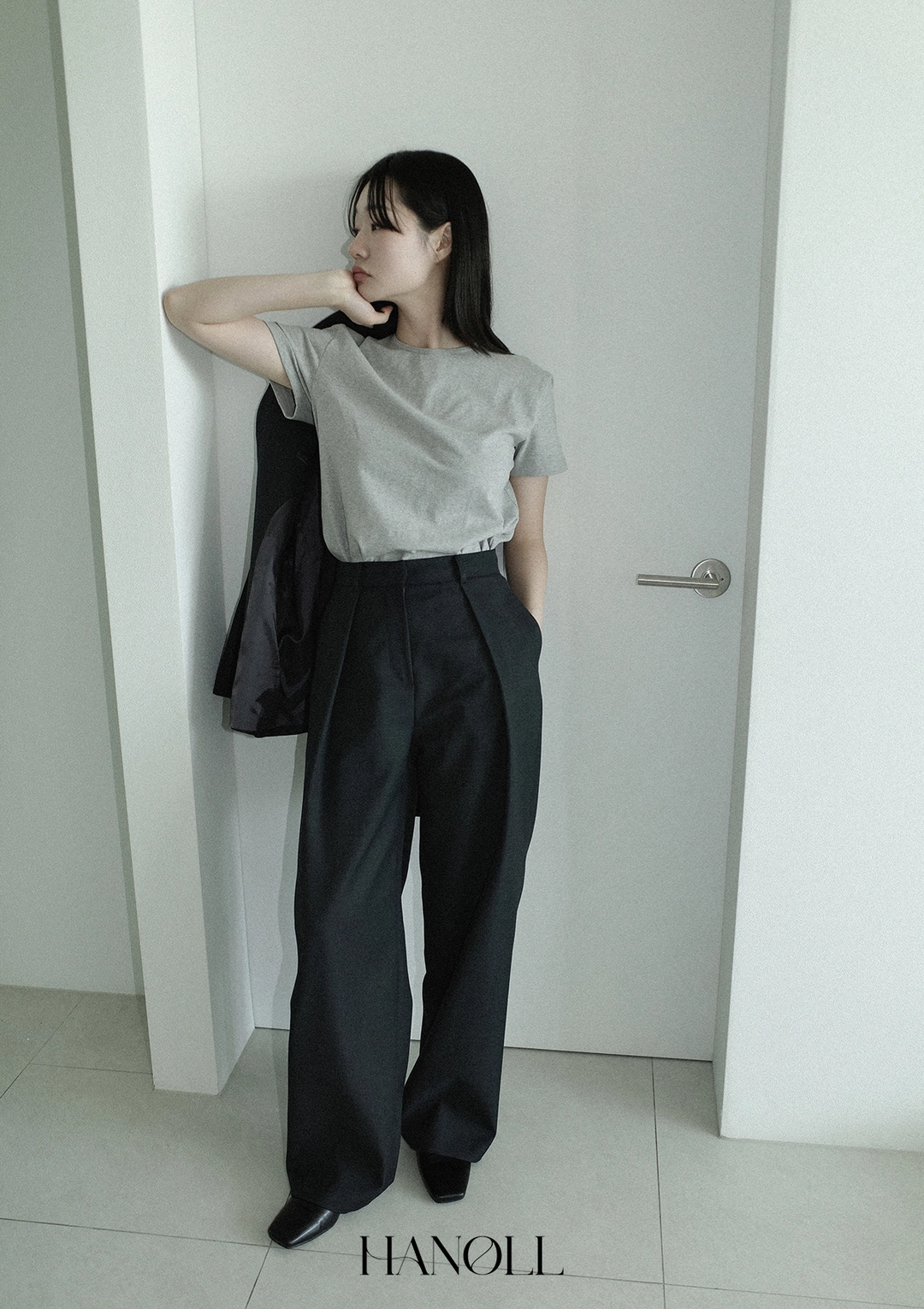 한올 Grow Slacks (Charcoal) 상품 이미지 2